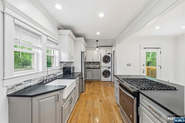 9 Belden Place, Norwood, NJ 07648