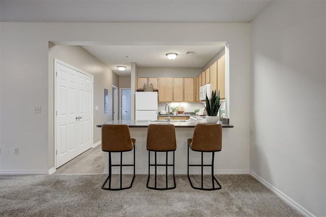2200 N Classen Boulevard 6126, Norman, OK 73071