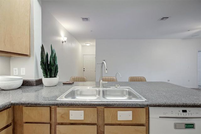 2200 N Classen Boulevard 6126, Norman, OK 73071