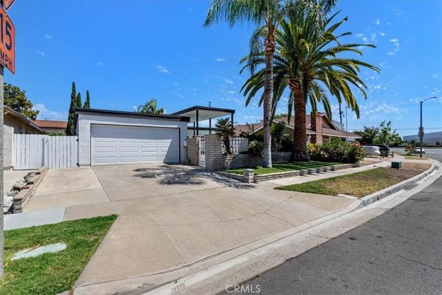 1712 N Glenview Avenue, Anaheim, CA 92807