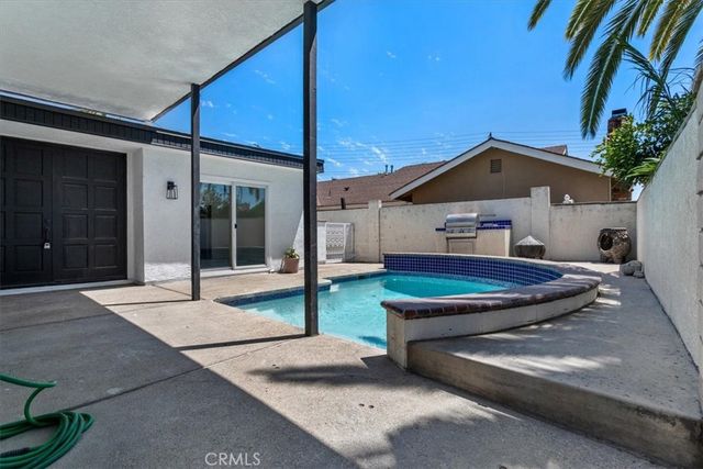 1712 N Glenview Avenue, Anaheim, CA 92807