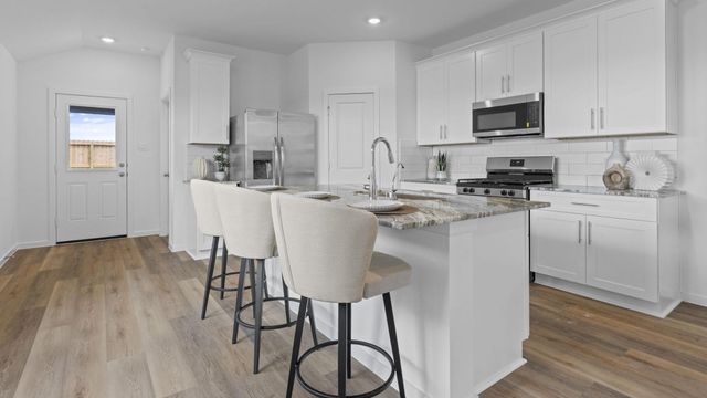 1314 Isola Bella Drive, Richmond, TX 77406