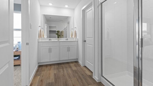 1314 Isola Bella Drive, Richmond, TX 77406