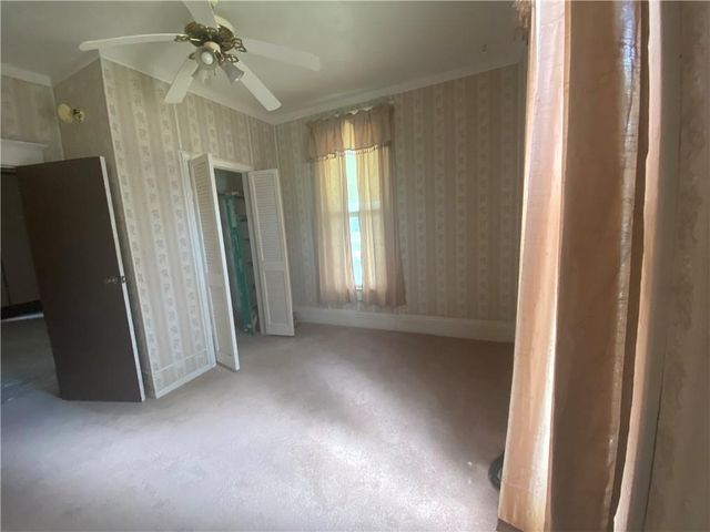 15 E 6th Street, Adrian, MO 64720