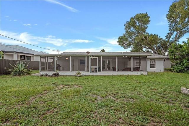 2506 SE 8th AVE, Cape Coral, FL 33904