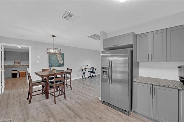 2506 SE 8th AVE, Cape Coral, FL 33904