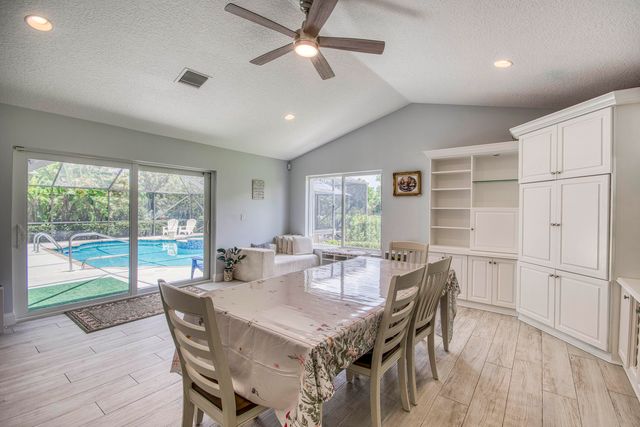 11850 Stonehaven Way, Palm Beach Gardens, FL 33412