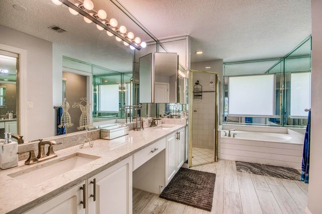 11850 Stonehaven Way, Palm Beach Gardens, FL 33412