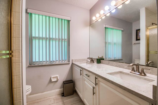 11850 Stonehaven Way, Palm Beach Gardens, FL 33412