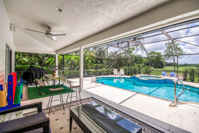 11850 Stonehaven Way, Palm Beach Gardens, FL 33412