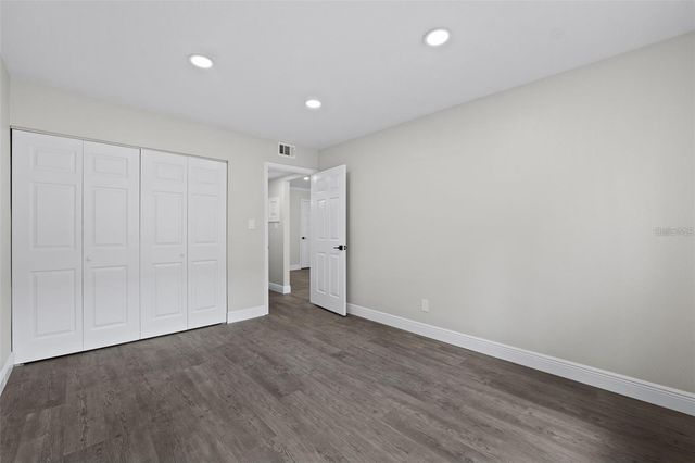 4610 W GRAY STREET 109, Tampa, FL 33609