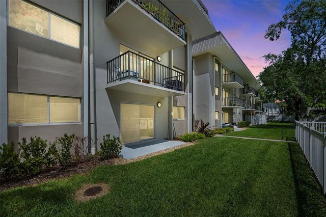 4610 W GRAY STREET 109, Tampa, FL 33609