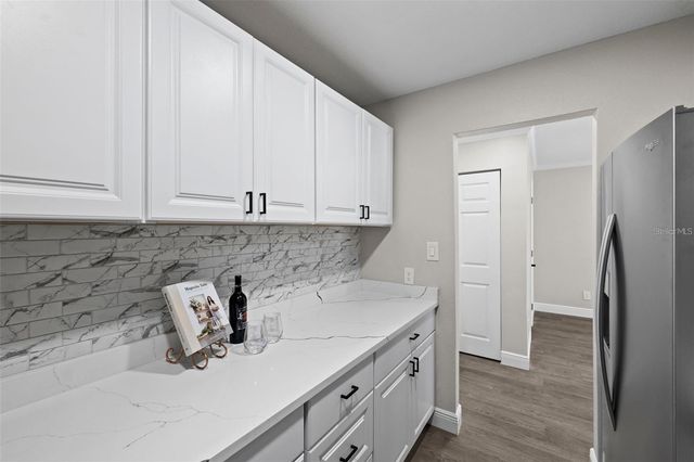 4610 W GRAY STREET 109, Tampa, FL 33609