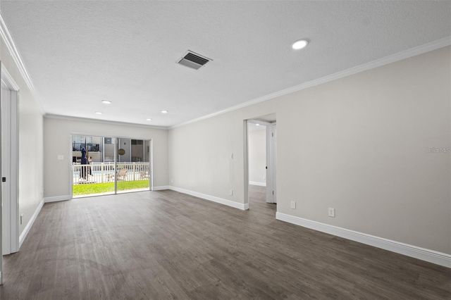 4610 W GRAY STREET 109, Tampa, FL 33609