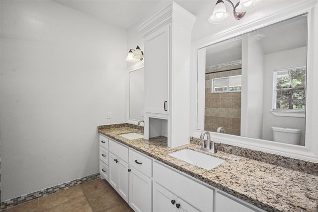 183 County Road 3310b, Cleveland, TX 77327