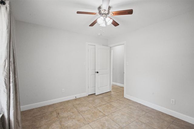 183 County Road 3310b, Cleveland, TX 77327