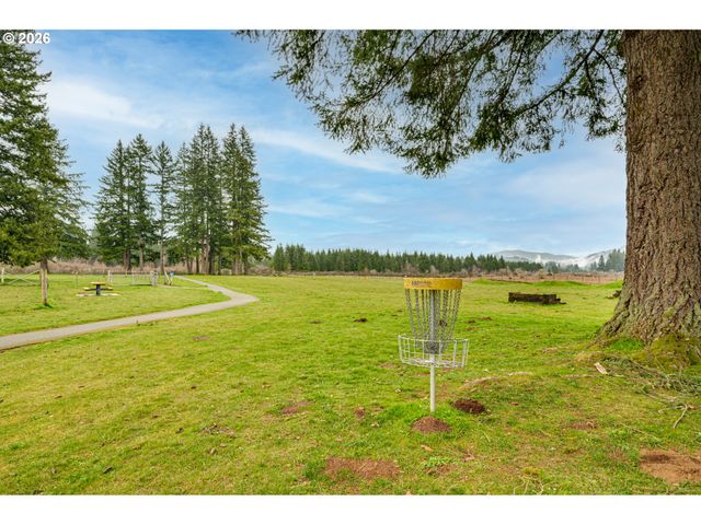 329 S SPRUCE Ave, Yacolt, WA 98675