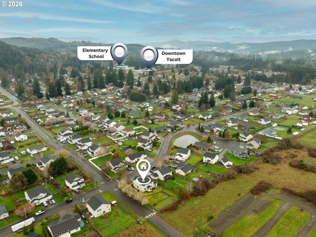 329 S SPRUCE Ave, Yacolt, WA 98675