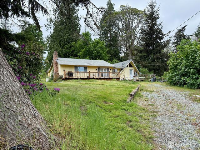 1578 Poplar Lane, Camano Island, WA 98282