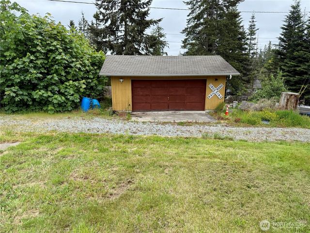1578 Poplar Lane, Camano Island, WA 98282