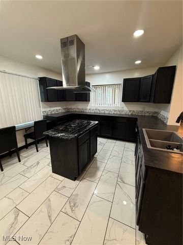 3658 Elmhurst Court, Kent, OH 44240