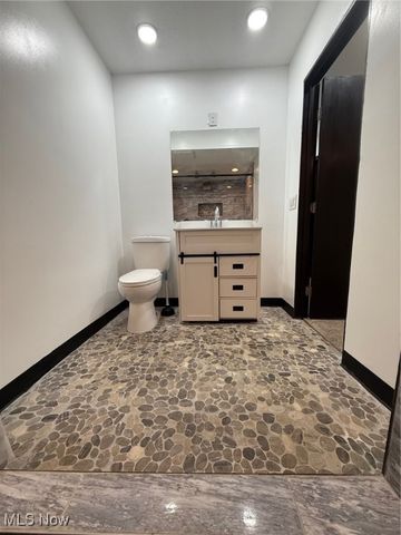 3658 Elmhurst Court, Kent, OH 44240