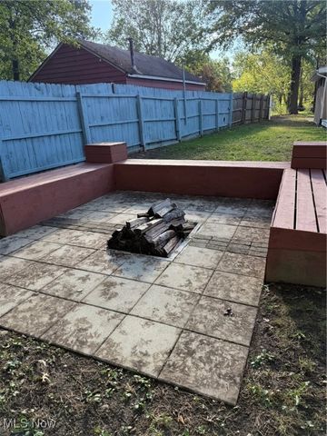 3658 Elmhurst Court, Kent, OH 44240