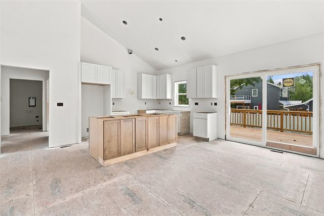 1677 Park Drive, Benton Harbor, MI 49022