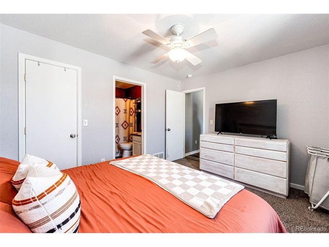 2891 Rose Hill St, Strasburg, CO 80136