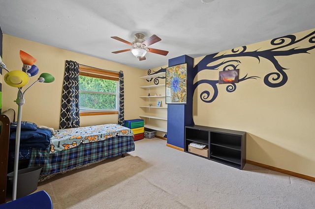 101 Orchard Lane, Mount Horeb, WI 53572
