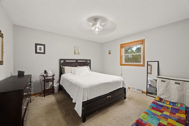 101 Orchard Lane, Mount Horeb, WI 53572