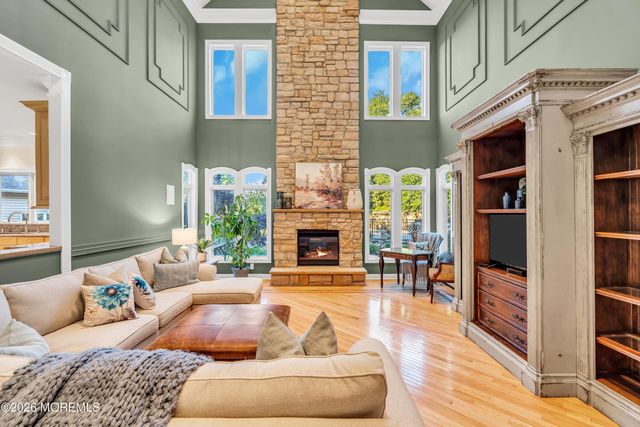18 Haviland Drive, Millstone, NJ 08535