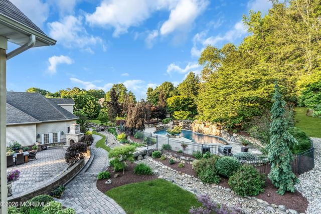 18 Haviland Drive, Millstone, NJ 08535