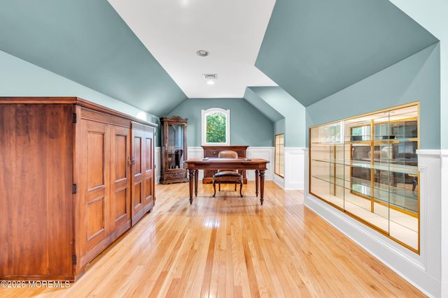 18 Haviland Drive, Millstone, NJ 08535