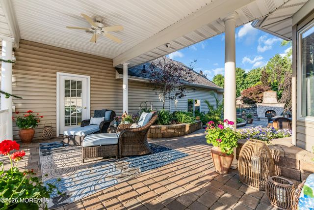 18 Haviland Drive, Millstone, NJ 08535