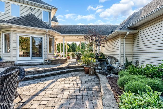 18 Haviland Drive, Millstone, NJ 08535