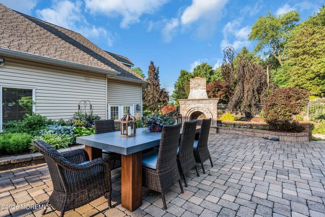 18 Haviland Drive, Millstone, NJ 08535
