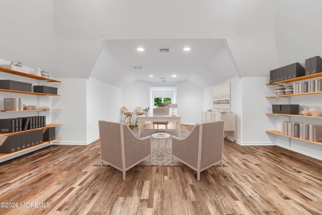 18 Haviland Drive, Millstone, NJ 08535
