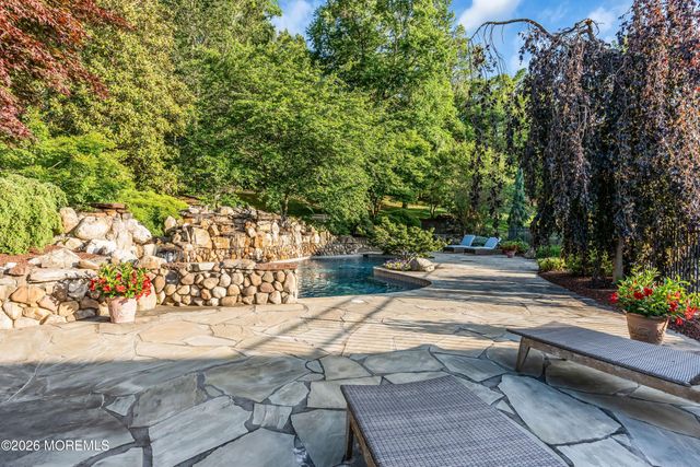 18 Haviland Drive, Millstone, NJ 08535