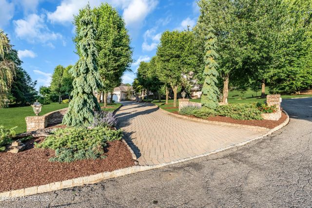 18 Haviland Drive, Millstone, NJ 08535
