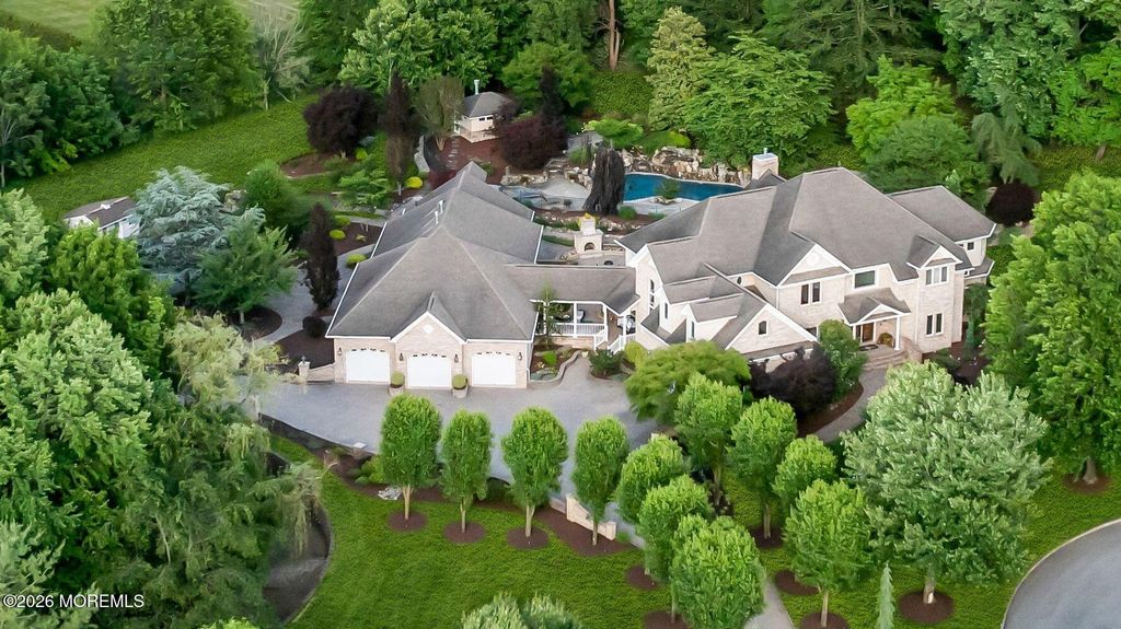 18 Haviland Drive, Millstone, NJ 08535