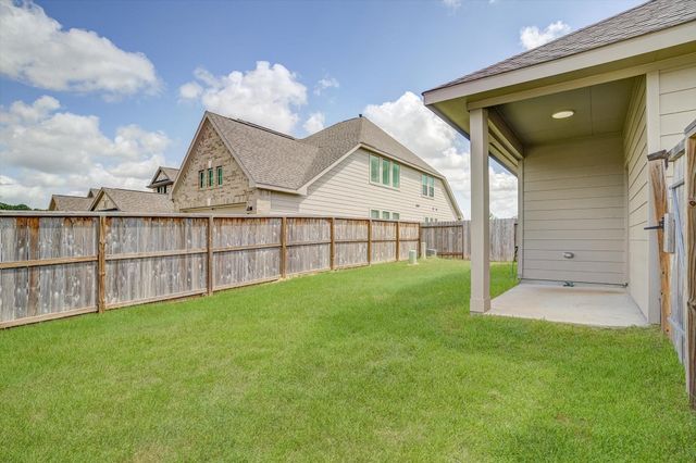 10434 Rochester Hills Lane, Tomball, TX 77375