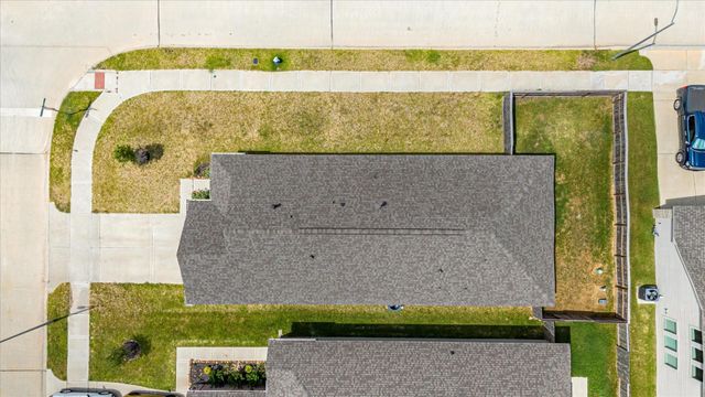 10434 Rochester Hills Lane, Tomball, TX 77375