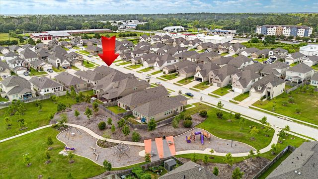 10434 Rochester Hills Lane, Tomball, TX 77375