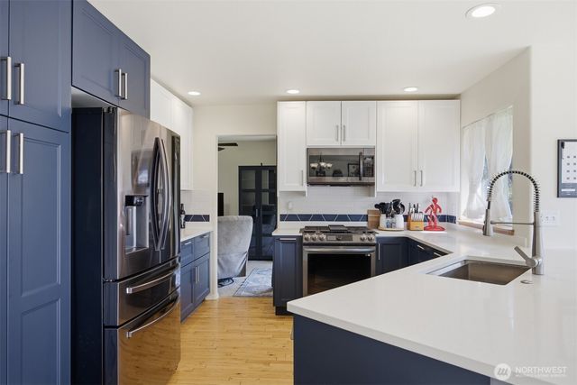 2611 Pacific Highlands Avenue, Ferndale, WA 98248