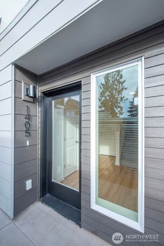 1405 SW 111th Lane, Seattle, WA 98164