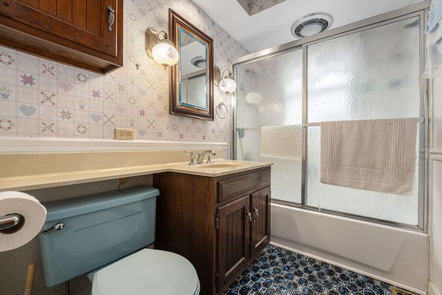 17624 Chestnut Avenue, Country Club Hills, IL 60478