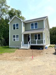 277 Alba Avenue, Bridgeport, CT 06606