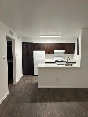 12735 Whittington Drive 14-158, Houston, TX 77077