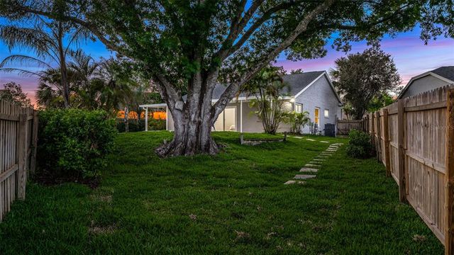 1027 DEES DRIVE, Oviedo, FL 32765
